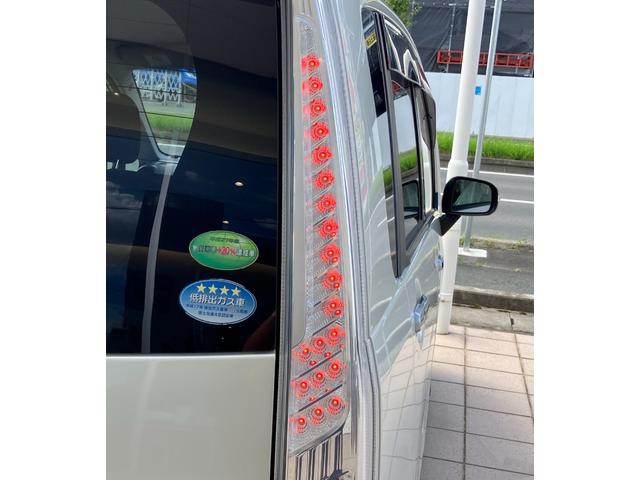 ムーヴカスタム Xキーフリーシステム プッシボタンスタート オートエアコン(プッシュ式) アルミホイール 電動格納ドアミラー UVカットガラス フロントフォグランプ(静岡県)の中古車