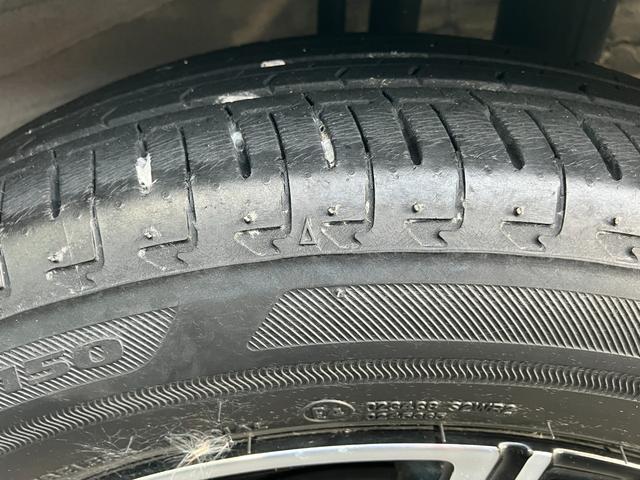 タントカスタムＸ１４インチアルミホイール　大型エアロバンパー　フルＬＥＤヘッドランプ　オート格納式カラードドアミラー　両側パワースライドドア　キーフリーシステム　プッシュボタンスタート（静岡県）の中古車