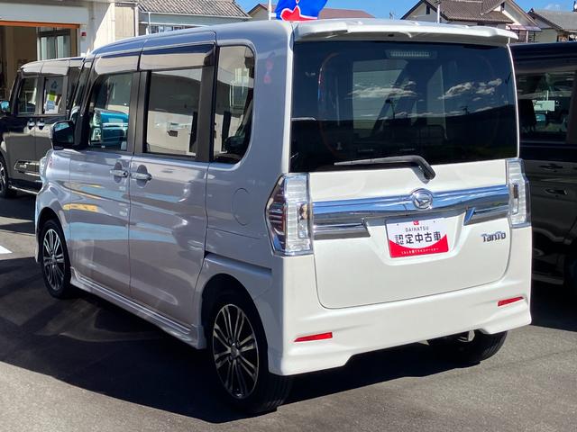 タントカスタムＲＳ１５インチアルミホイール　大型エアロバンパー　ＬＥＤヘッドランプ　オート格納式カラードドアミラー　本革巻ステアリングホイール　両側パワースライドドア（静岡県）の中古車