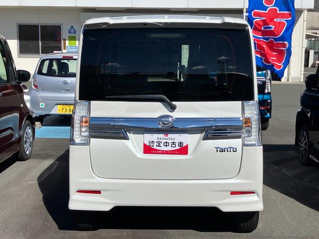 タントカスタムＲＳ１５インチアルミホイール　大型エアロバンパー　ＬＥＤヘッドランプ　オート格納式カラードドアミラー　本革巻ステアリングホイール　両側パワースライドドア（静岡県）の中古車