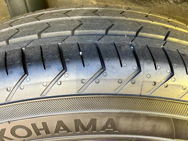 タフトＧターボ１５インチアルミホイール　オートレベリング機能付フルＬＥＤヘッドランプ　ＬＥＤフォグランプ　本革巻ステアリングホイール　本革巻インパネセンターシフト　ＴＦＴカラーマルチインフォメーションディスプレイ（静岡県）の中古車