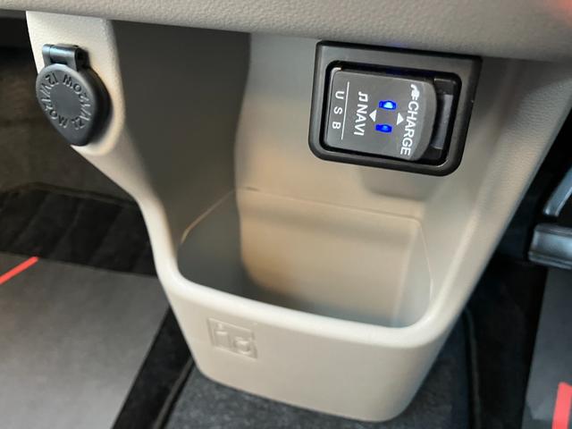 キャストスタイルＧ　ＶＳ　ＳＡIIIシートヒーター　ウレタンステアリングホイール　１５インチアルミホイール　ＢｉＡｎｇｌｅＬＥＤヘッドランプ　ＬＥＤフォグランプ　ＬＥＤフロントパーソナルランプ　ＬＥＤルームランプ（静岡県）の中古車