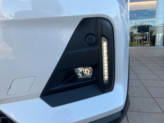 ロッキープレミアムG HEV17インチアルミホイール UVIRカット遮音ガラス フルLEDヘッドランプ キーフリーシステム 革巻きステアリングホイール 本革シフトノブ アクティブマルチインフォメーションメーター(静岡県)の中古車