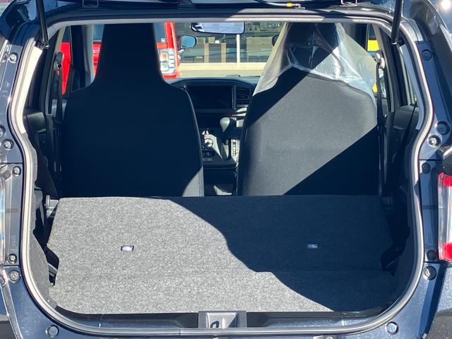 ミライースＬ　ＳＡIII１３インチフルホイールキャップ　マルチリフレクターハロゲンヘッドランプ　可倒式ドアミラー　自発光式デジタルメーターアンバーイルミネーションメーター　マニュアルエアコン（ダイヤル式）　キーレスエントリー（静岡県）の中古車