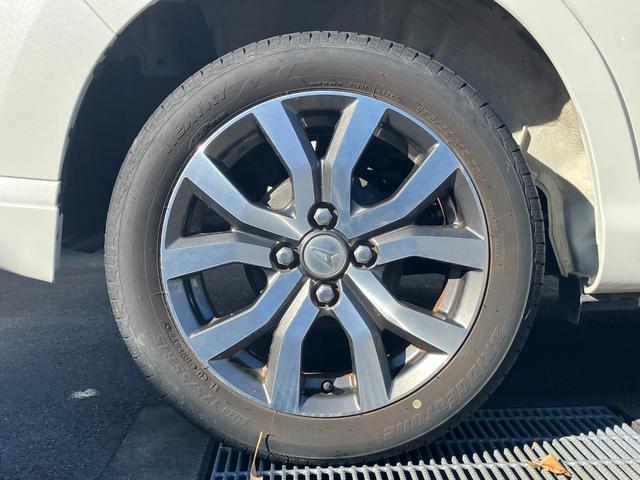 トールカスタムＧ　ターボ　ＳＡIIＬＥＤヘッドランプ　キーフリーシステム　プッシュボタンスタート　オートエアコン（プッシュ式）　両側パワースライドドア　マルチインフォメーションディスプレイ（静岡県）の中古車