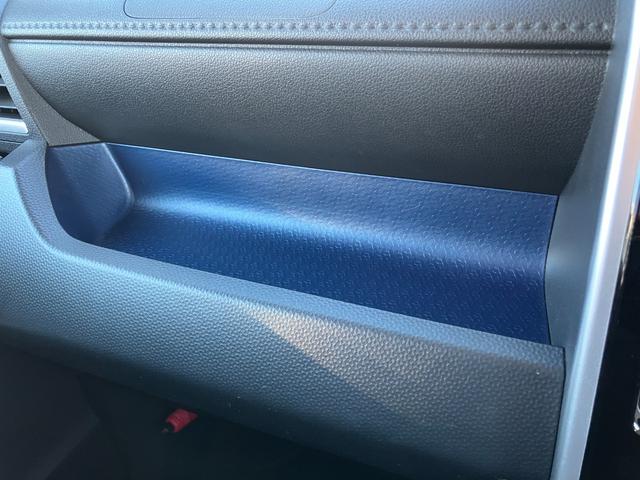 トールカスタムＧ　ターボ　ＳＡIIＬＥＤヘッドランプ　キーフリーシステム　プッシュボタンスタート　オートエアコン（プッシュ式）　両側パワースライドドア　マルチインフォメーションディスプレイ（静岡県）の中古車