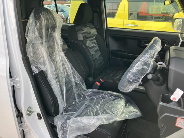 タフトG クロムベンチャーメッキドアアウターハンドル 15インチアルミホイール オートレベリング機能付フルLEDヘッドランプ LEDフォグランプ 本革巻ステアリングホイール 本革巻インパネセンターシフト(静岡県)の中古車