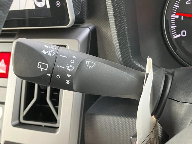 タフトG クロムベンチャーメッキドアアウターハンドル 15インチアルミホイール オートレベリング機能付フルLEDヘッドランプ LEDフォグランプ 本革巻ステアリングホイール 本革巻インパネセンターシフト(静岡県)の中古車