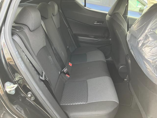 C−HRS(静岡県)の中古車