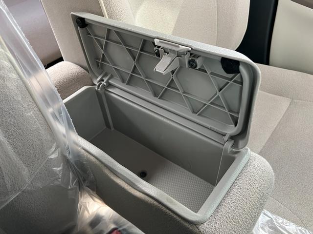 ムーヴキャンバスGメイクアップVS SAIII14インチフルホイールキャップ LEDヘッドランプ キーフリーシステム 両側パワースライドドア オートエアコン(プッシュ式) オートライト 置きラクボックス(静岡県)の中古車