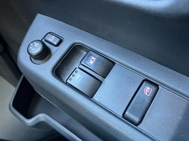 アトレーデッキバン12インチフルホイールキャップ オートエアコン キーフリーシステム スペアタイヤ LEDヘッドランプ パワースライドドア(両側)(静岡県)の中古車