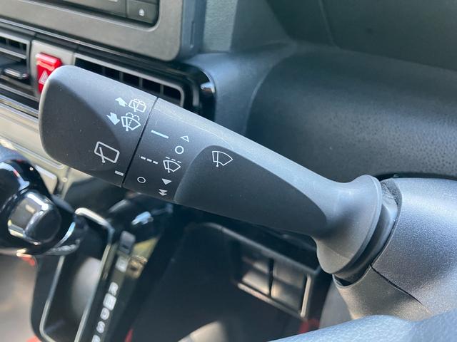 タントカスタムＲＳ１５インチアルミホイール　キーフリーシステム　プッシュボタンスタート　オートエアコン（プッシュ式）　フルＬＥＤヘッドランプ　オート格納式カラードドアミラー　本革巻ステアリングホイール（静岡県）の中古車