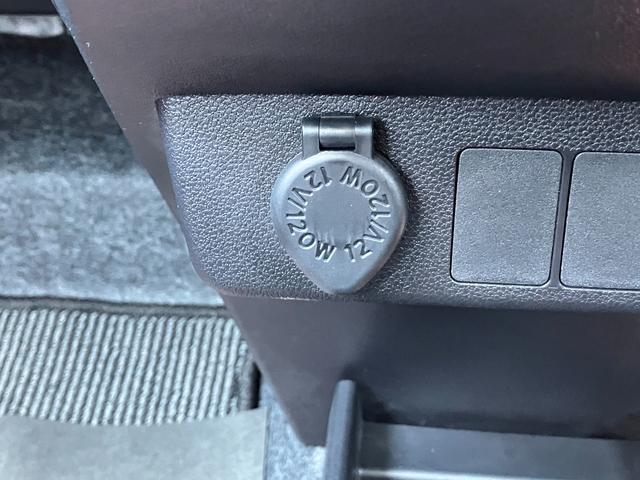 ミライースＬ　ＳＡIII１３インチフルホイールキャップ　マルチリフレクターハロゲンヘッドランプ　可倒式ドアミラー　自発光式デジタルメーターアンバーイルミネーションメーター　マニュアルエアコン（ダイヤル式）　キーレスエントリー（静岡県）の中古車