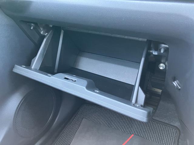 ミライースＬ　ＳＡIII１３インチフルホイールキャップ　マルチリフレクターハロゲンヘッドランプ　可倒式ドアミラー　自発光式デジタルメーターアンバーイルミネーションメーター　マニュアルエアコン（ダイヤル式）　キーレスエントリー（静岡県）の中古車