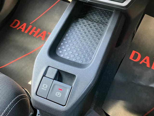 タフトＧ　クロムベンチャーメッキドアアウターハンドル　１５インチアルミホイール　オートレベリング機能付フルＬＥＤヘッドランプ　ＬＥＤフォグランプ　本革巻ステアリングホイール　本革巻インパネセンターシフト（静岡県）の中古車