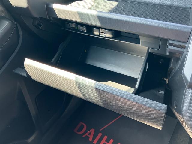 タフトＧ　クロムベンチャーメッキドアアウターハンドル　１５インチアルミホイール　オートレベリング機能付フルＬＥＤヘッドランプ　ＬＥＤフォグランプ　本革巻ステアリングホイール　本革巻インパネセンターシフト（静岡県）の中古車