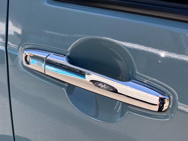 タフトＧ　クロムベンチャーメッキドアアウターハンドル　１５インチアルミホイール　オートレベリング機能付フルＬＥＤヘッドランプ　ＬＥＤフォグランプ　本革巻ステアリングホイール　本革巻インパネセンターシフト（静岡県）の中古車