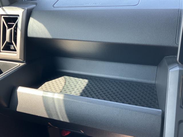 タフトＧ　クロムベンチャーメッキドアアウターハンドル　１５インチアルミホイール　オートレベリング機能付フルＬＥＤヘッドランプ　ＬＥＤフォグランプ　本革巻ステアリングホイール　本革巻インパネセンターシフト（静岡県）の中古車