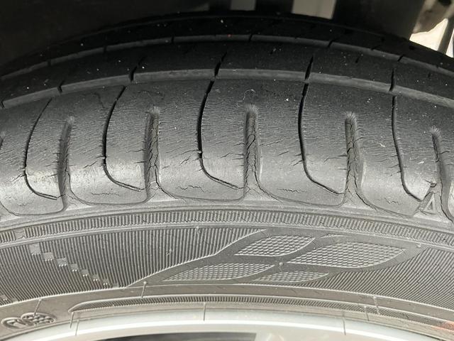 ムーヴＸリミテッドII　ＳＡIIIＬＥＤヘッドランプ　ブラックインテリアパック　１４インチアルミホイール　スーパーＵＶＩＲカットガラス　キーフリーシステム　オートエアコン（プッシュ式）（静岡県）の中古車