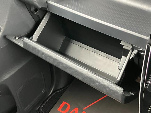 タントカスタムＲＳ１５インチアルミホイール　キーフリーシステム　プッシュボタンスタート　オートエアコン（プッシュ式）　フルＬＥＤヘッドランプ　オート格納式カラードドアミラー　本革巻ステアリングホイール（静岡県）の中古車