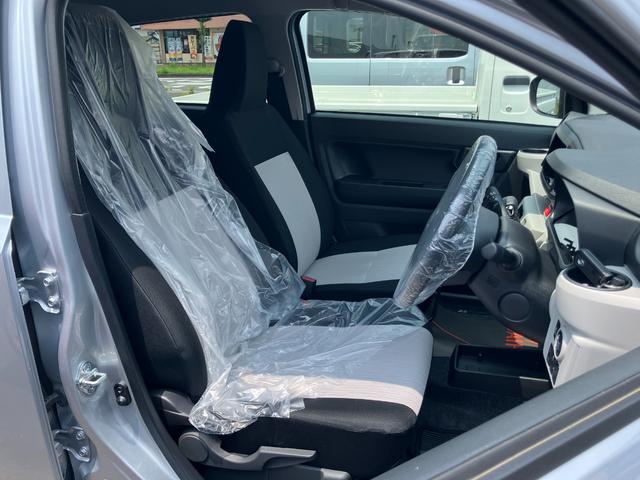 ミライースG SAIII14インチアルミホイール LEDヘッドランプ オート格納式カラードドアミラー 自発光式デジタルメーターブルーイルミネーションメーター オートエアコン(プッシュ式) キーフリーシステム(静岡県)の中古車