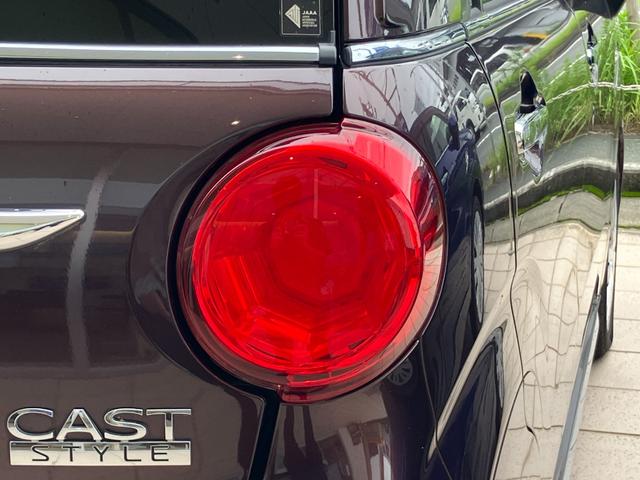 キャストスタイルＸ　ＳＡIII１５インチフルホイールキャップ　マルチリフレクターハロゲンヘッドランプ　　　　　ウレタンステアリングホイール　フロントパーソナルランプ　　オーバーヘッドコンソール（静岡県）の中古車