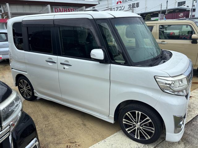 タント 中古車 カスタムＲＳ　トップエディションＳＡＩＩ１５インチアルミホイール　大型エアロバンパー　ＬＥＤヘッドランプ　オート格納式カラードドアミラー　本革巻ステアリングホイール　両側パワースライドドア