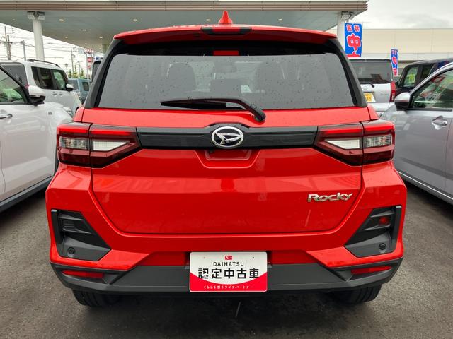 ロッキーＧ１７インチアルミホイール　ＵＶＩＲカット遮音ガラス　フルＬＥＤヘッドランプ　運転席・助手席シートヒーター　ウレタンステアリングホイール　本革シフトノブ　アクティブマルチインフォメーションメーター（静岡県）の中古車