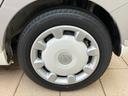 １４インチフルホイールキャップ　ＬＥＤヘッドランプ　キーフリーシステム　両側パワースライドドア　オートエアコン（プッシュ式）　オートライト　置きラクボックス（静岡県）の中古車