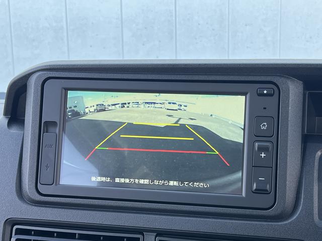 ハイゼットカーゴＤＸ　雹害車両　ＣＶＴ　ディスプレイオーディオ　キーレス雹害車両　１年保証　前後コーナーセンサー　ＣＶＴ車　ディスプレイオーディオ　ＵＳＢ　オートマチックハイビーム　アイドリングストップ　横滑り防止装置　オートライト　キーレス　ヘッドライトレベライザー（兵庫県）の中古車