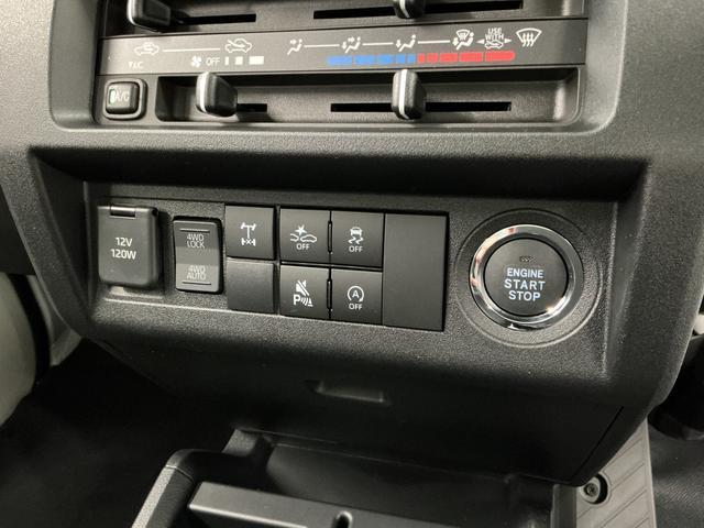 ハイゼットトラックＥＸＴ　４ＷＤ　ＣＶＴ　前後コーナーセンサー　荷台作業灯走行無制限１年保証　前後コーナーセンサー　４ＷＤ　ＣＶＴ車　３方開　荷台作業灯　オートハイビーム　アイドリングストップ　プッシュスタート　横滑り防止装置　オートライト　デフロック　フォグランプ（兵庫県）の中古車