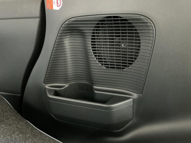 ムーヴキャンバスストライプスＧ　両側電動スライドドア　前後コーナーセンサー走行無制限１年保証　両側電動スライドドア　前後コーナーセンサー　前席シートヒーター　ホットカップホルダー　オートハイビーム　ＬＥＤヘッドライト　プッシュスタート　横滑り防止装置　オートエアコン（兵庫県）の中古車