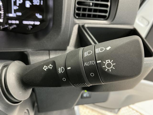 ハイゼットトラックＥＸＴ　荷台作業灯　前後コーナーセンサー　３方開　ＣＶＴ車１年保証　荷台作業灯　３方開　ＣＶＴ車　前後コーナーセンサー　ＬＥＤヘッドライト　オートハイビーム　電動格納ドアミラー　プッシュスタート　横滑り防止装置　リアゲートチェーン　アイドリングストップ（兵庫県）の中古車