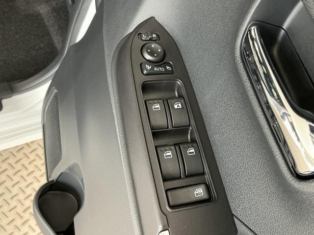 タントカスタムRSリミテッド ターボ 4WD ETC 両側電動走行無制限1年保証 両側電動スライドドア 4WD ETC アダプティブクルーズコントロール 前後コーナーセンサー 前席シートヒーター オートハイビーム スマートキー 15インチ純正アルミホイール(兵庫県)の中古車