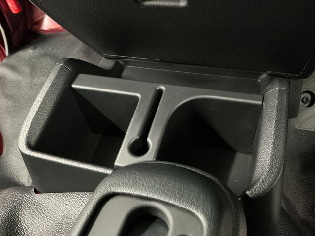 ハイゼットトラックジャンボエクストラ　ＣＶＴ　９インチディスプレイオーディオ１年保証　９インチディスプレイオーディオ　ＣＶＴ車　バックカメラ　前後コーナーセンサー　３方開　荷台作業灯　ＵＳＢ接続　Ｂｌｕｅｔｏｏｔｈ　オートハイビーム　ＬＥＤヘッドライト　横滑り防止装置（兵庫県）の中古車