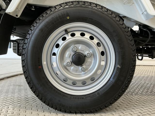 ハイゼットトラックジャンボエクストラ　ＣＶＴ　前後コーナーセンサー　荷台作業灯走行無制限１年保証　前後コーナーセンサー　ＣＶＴ車　３方開　荷台作業灯　オートハイビーム　ＬＥＤヘッドライト　アイドリングストップ　プッシュスタート　横滑り防止装置　オートライト　電動格納ドアミラー（兵庫県）の中古車