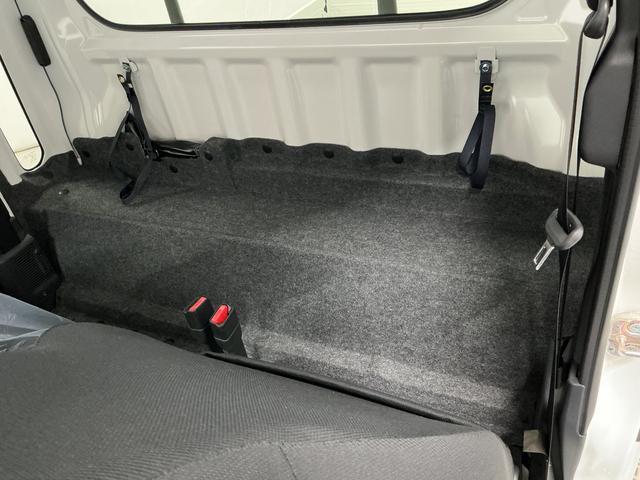 ハイゼットトラックジャンボエクストラ　ＣＶＴ　前後コーナーセンサー　荷台作業灯走行無制限１年保証　前後コーナーセンサー　ＣＶＴ車　３方開　荷台作業灯　オートハイビーム　ＬＥＤヘッドライト　アイドリングストップ　プッシュスタート　横滑り防止装置　ラジオ　スマートアシスト（兵庫県）の中古車