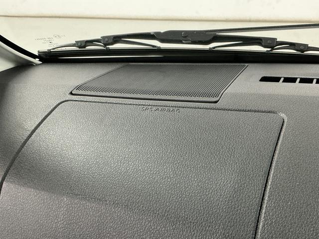 ハイゼットトラックジャンボエクストラ　ＣＶＴ　前後コーナーセンサー　荷台作業灯走行無制限１年保証　前後コーナーセンサー　ＣＶＴ車　３方開　荷台作業灯　オートハイビーム　ＬＥＤヘッドライト　アイドリングストップ　プッシュスタート　横滑り防止装置　ラジオ　スマートアシスト（兵庫県）の中古車