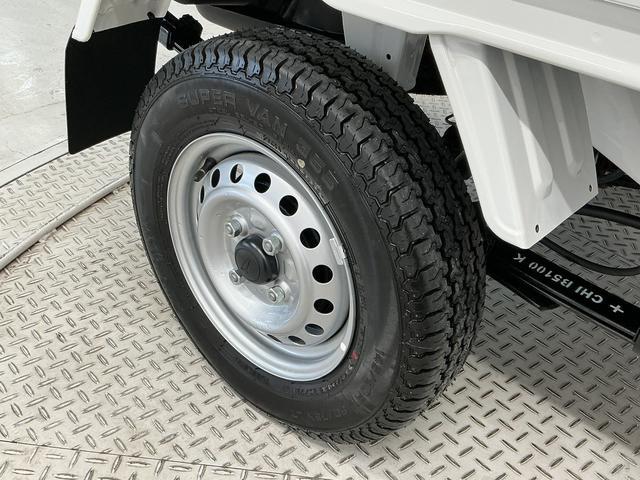 ハイゼットトラックジャンボエクストラ　ＣＶＴ　前後コーナーセンサー　荷台作業灯走行無制限１年保証　前後コーナーセンサー　ＣＶＴ車　３方開　荷台作業灯　オートハイビーム　ＬＥＤヘッドライト　アイドリングストップ　プッシュスタート　横滑り防止装置　ラジオ　スマートアシスト（兵庫県）の中古車