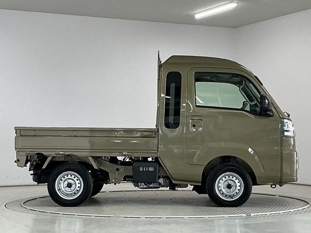 ハイゼットトラックジャンボエクストラ　ＣＶＴ　前後コーナーセンサー　荷台作業灯走行無制限１年保証　前後コーナーセンサー　ＣＶＴ車　３方開　荷台作業灯　オートハイビーム　ＬＥＤヘッドライト　アイドリングストップ　プッシュスタート　横滑り防止装置　オートライト　電動格納ドアミラー（兵庫県）の中古車