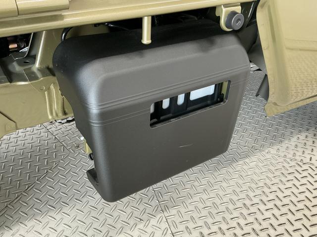 ハイゼットトラックジャンボエクストラ　ＣＶＴ　前後コーナーセンサー　荷台作業灯走行無制限１年保証　前後コーナーセンサー　ＣＶＴ車　３方開　荷台作業灯　オートハイビーム　ＬＥＤヘッドライト　アイドリングストップ　プッシュスタート　横滑り防止装置　オートライト　電動格納ドアミラー（兵庫県）の中古車