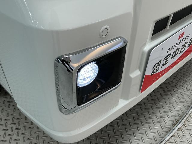 ハイゼットトラックＥＸＴ　４ＷＤ　前後コーナーセンサー　センターデフロック１年保証　４ＷＤ　前後コーナーセンサー　センターデフロック　ＣＶＴ　荷台作業灯　３方開　オートハイビーム　プッシュスタート　オートライト　電動格納ドアミラー　横滑り防止装置　ヘッドライトレベライザー（兵庫県）の中古車