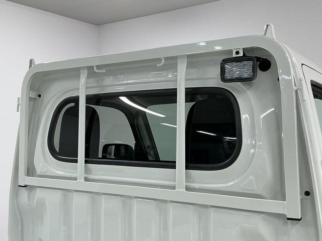 ハイゼットトラックＥＸＴ　４ＷＤ　前後コーナーセンサー　センターデフロック１年保証　４ＷＤ　前後コーナーセンサー　センターデフロック　ＣＶＴ　荷台作業灯　３方開　オートハイビーム　プッシュスタート　オートライト　電動格納ドアミラー　横滑り防止装置　ヘッドライトレベライザー（兵庫県）の中古車