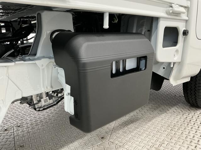 ハイゼットトラックＥＸＴ　４ＷＤ　前後コーナーセンサー　センターデフロック１年保証　４ＷＤ　前後コーナーセンサー　センターデフロック　ＣＶＴ　荷台作業灯　３方開　オートハイビーム　プッシュスタート　オートライト　電動格納ドアミラー　横滑り防止装置　ヘッドライトレベライザー（兵庫県）の中古車