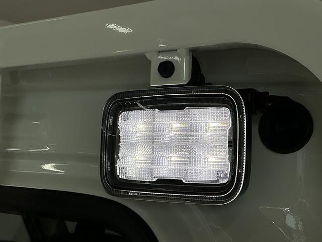 ハイゼットトラックＥＸＴ　４ＷＤ　ＣＶＴ　前後コーナーセンサー　荷台作業灯走行無制限１年保証　前後コーナーセンサー　４ＷＤ　ＣＶＴ車　３方開　荷台作業灯　オートハイビーム　アイドリングストップ　プッシュスタート　横滑り防止装置　オートライト　デフロック　スペアタイヤ（兵庫県）の中古車