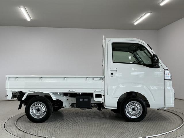 ハイゼットトラックＥＸＴ　４ＷＤ　ＣＶＴ　前後コーナーセンサー　荷台作業灯走行無制限１年保証　前後コーナーセンサー　４ＷＤ　ＣＶＴ車　３方開　荷台作業灯　オートハイビーム　アイドリングストップ　プッシュスタート　横滑り防止装置　オートライト　デフロック　スペアタイヤ（兵庫県）の中古車