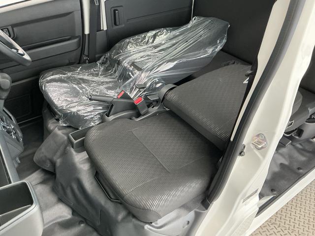 ハイゼットカーゴDX 3モード電子制御式4WD CVT キーレスエントリー走行無制限1年保証 前後コーナーセンサー 3モード電子制御式4WD CVT車 オートハイビーム アイドリングストップ キーレスエントリー 横滑り防止装置 オートライト ヘッドライトレベライザー(兵庫県)の中古車