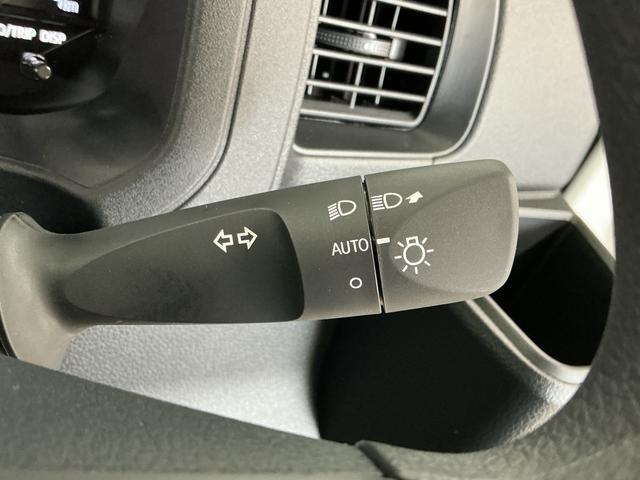 ハイゼットカーゴＤＸ　４ＷＤ　ＣＶＴ　前後コーナーセンサー　両側スライドドア走行無制限１年保証　前後コーナーセンサー　４ＷＤ　ＣＶＴ車　オートハイビーム　アイドリングストップ　横滑り防止装置　オートライト　ヘッドライトレベライザー　ラジオ　マニュアルエアコン　両側スライドドア（兵庫県）の中古車