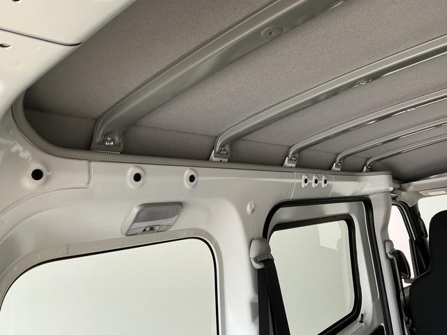 ハイゼットカーゴＤＸ　４ＷＤ　ＣＶＴ　前後コーナーセンサー　両側スライドドア走行無制限１年保証　前後コーナーセンサー　４ＷＤ　ＣＶＴ車　オートハイビーム　アイドリングストップ　横滑り防止装置　オートライト　ヘッドライトレベライザー　ラジオ　マニュアルエアコン　両側スライドドア（兵庫県）の中古車