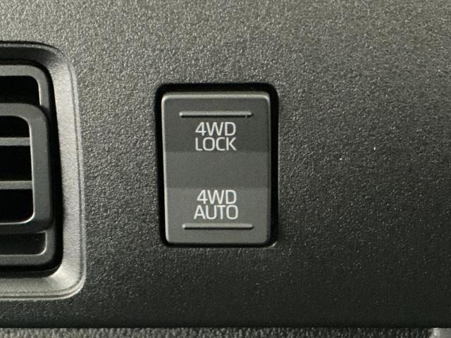 ハイゼットカーゴDX 3モード4WD CVT 前後コーナーセンサー キーレス走行無制限1年保証 前後コーナーセンサー 3モード電子制御式4WD CVT車 オートハイビーム アイドリングストップ キーレスエントリー 横滑り防止装置 オートライト ヘッドライトレベライザー(兵庫県)の中古車